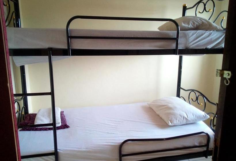 Hostel Chalong Hip Host 8