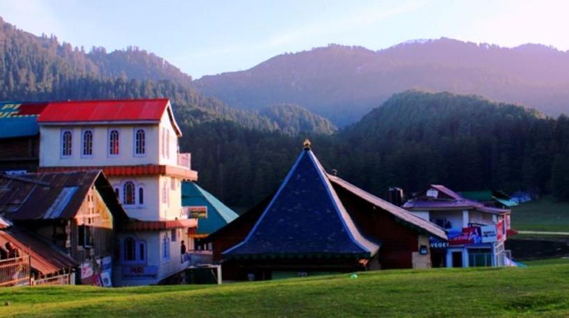 Hotel Puri Guest House & 5