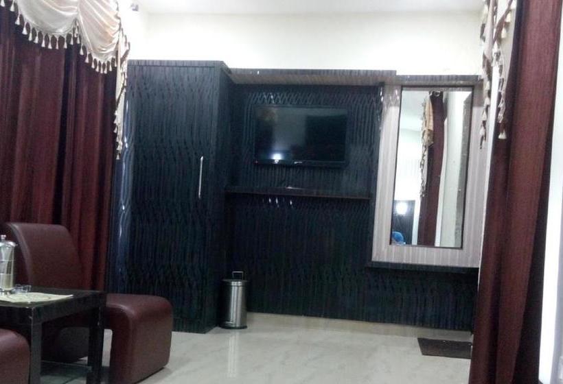 Hotel Puri Guest House & 6