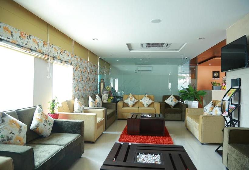 Mango Hotels Jupiter 14