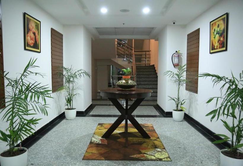 Mango Hotels Jupiter 16