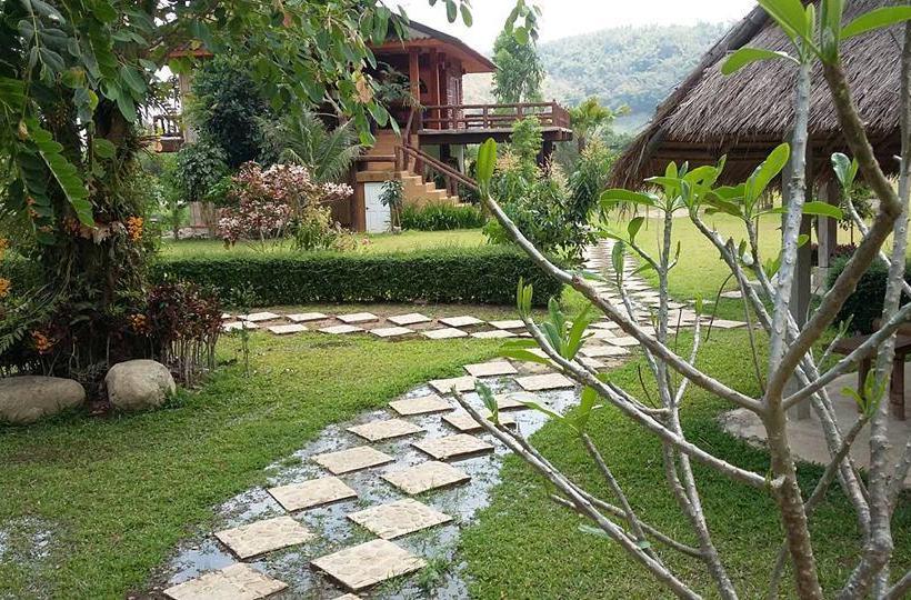 Mon Muang Ngam Resort 11