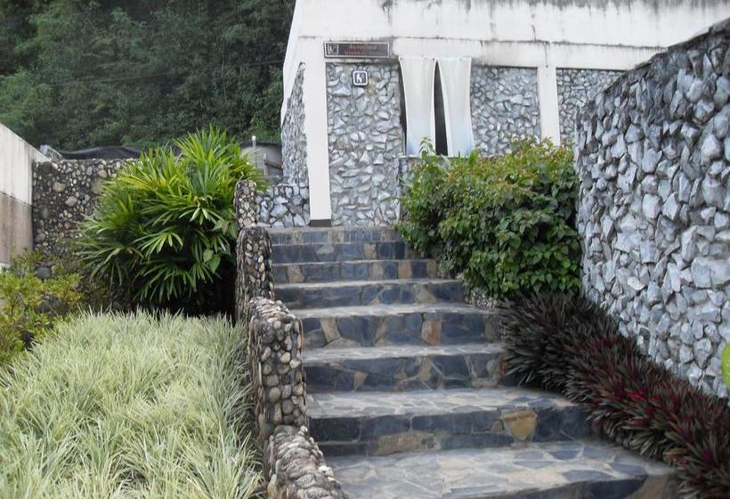 Mon Muang Ngam Resort 8