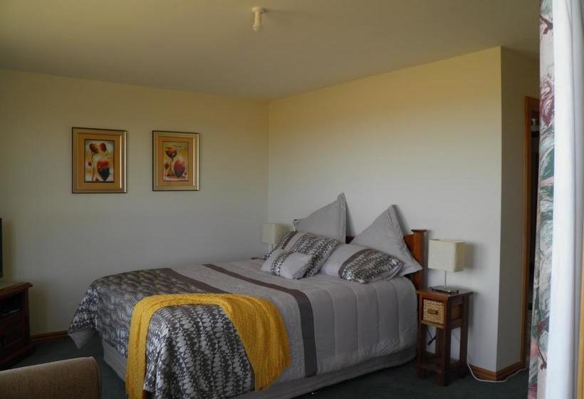 Rarangi Seaview On The Beach B&b 2