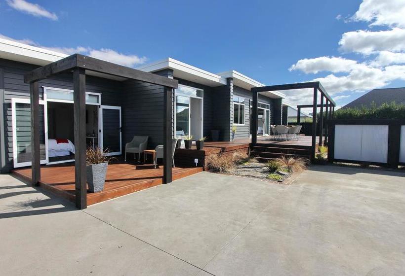 Bed and Breakfast Tussock Lodge Whitianga