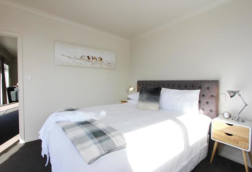 Bed and Breakfast Tussock Lodge Whitianga 15