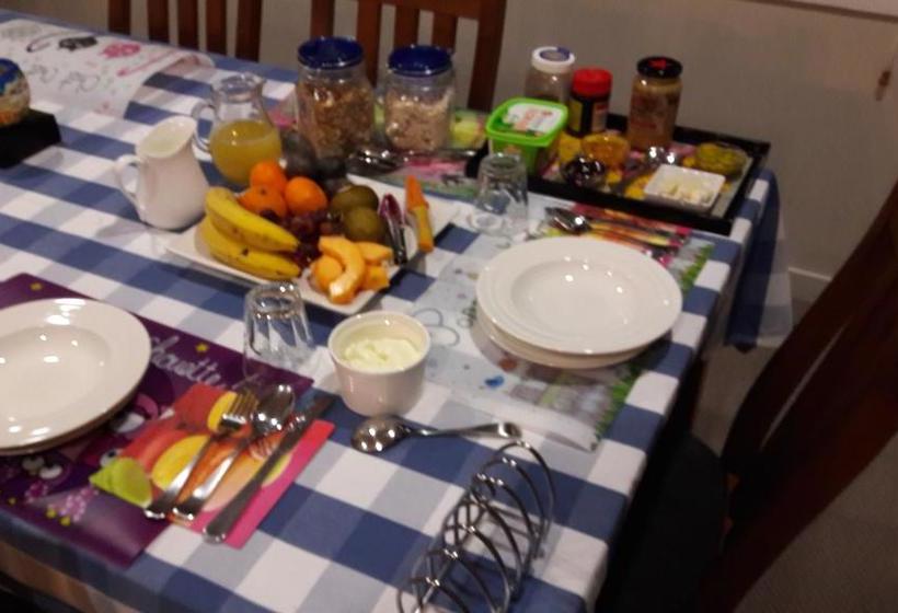 Bed and Breakfast Comfy In Cambridge 4