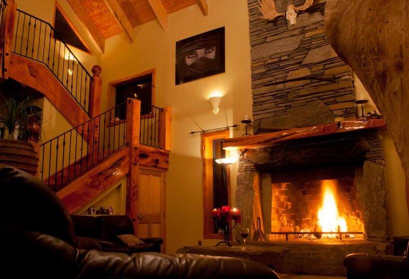 Tree House Lodge Bed & Breakfast 3