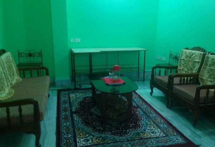 Hotel New Binapani Lodge Deluxe Ii 12