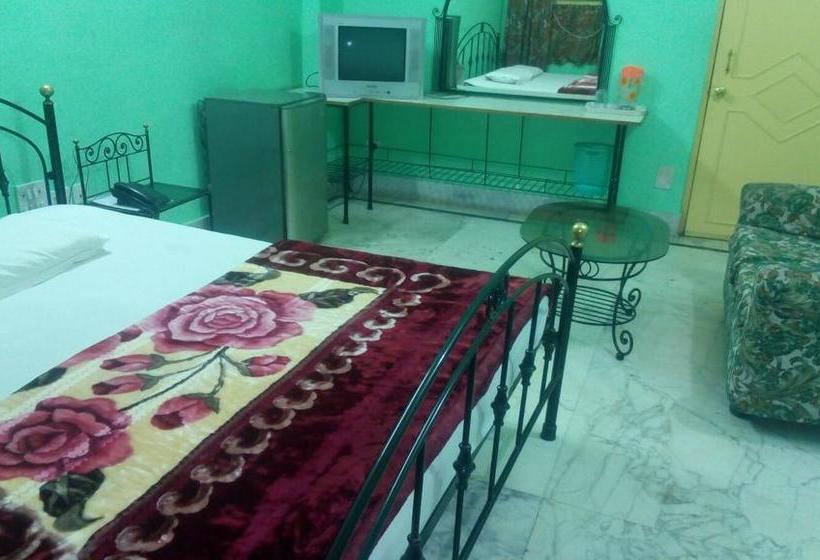 Hotel New Binapani Lodge Deluxe Ii 6