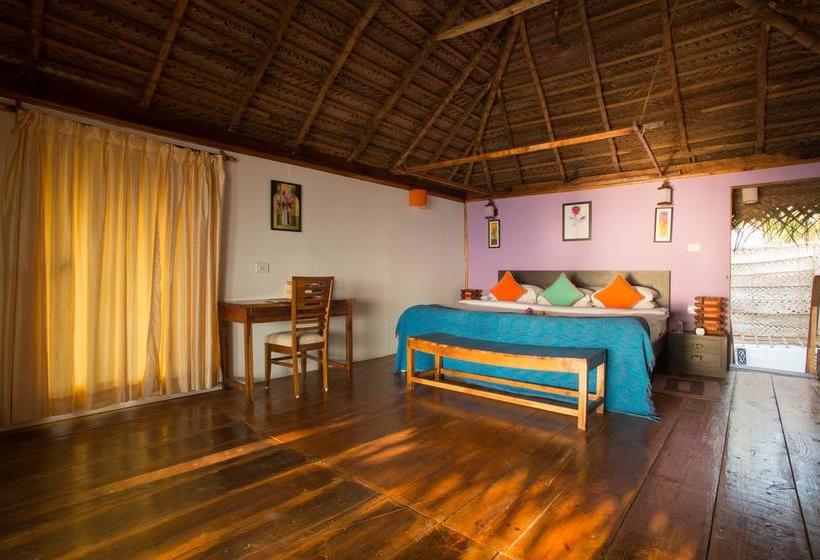 Resort Agonda Villas 18