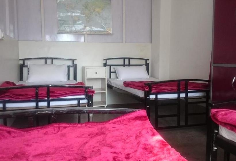 Gohills Gangtok Bed & Breakfast 3