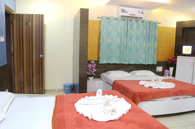 Hotel Anupama 10