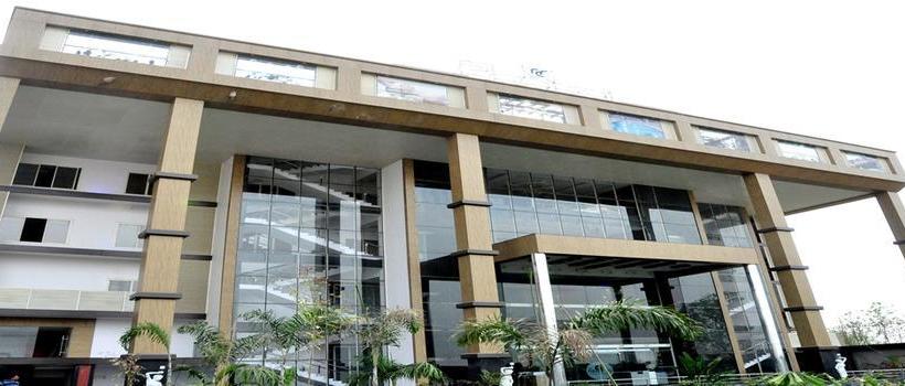 Hotel The Revanta 15