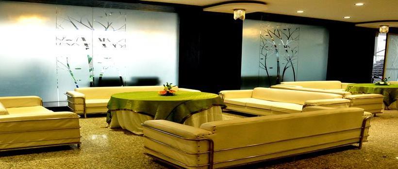 Hotel The Revanta 16