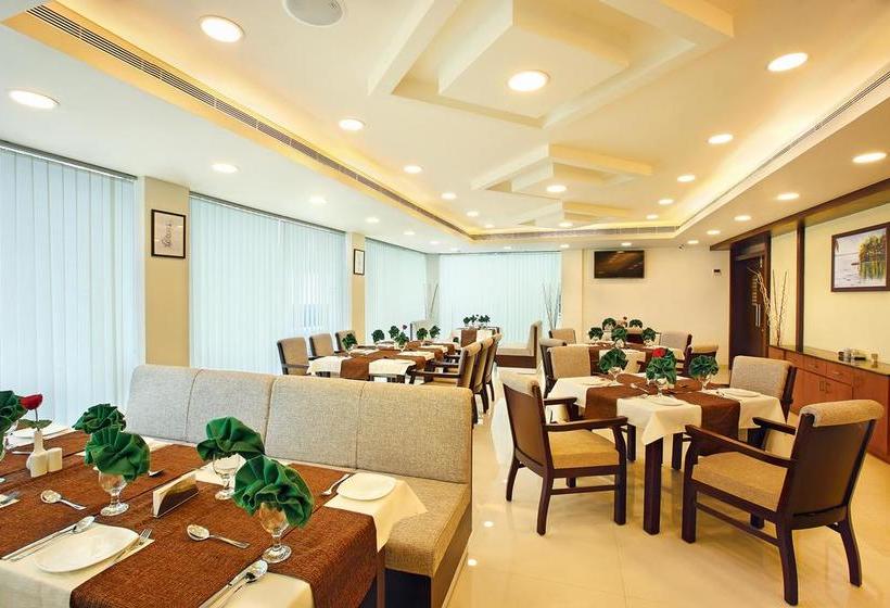 Hotel Joyees Residency 13