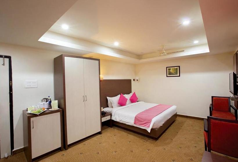 Hotel Joyees Residency 5