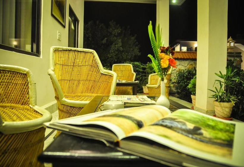 Hotel Ranthambore Bagh Palace 16