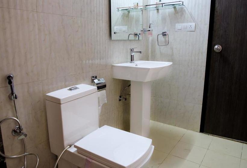 Fabhotel White Castle Sez 15