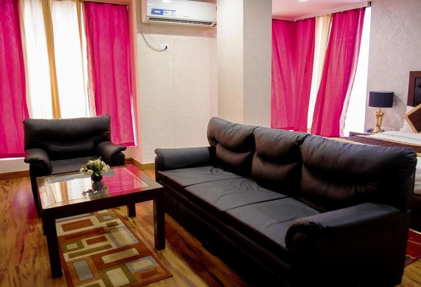 Fabhotel White Castle Sez 9