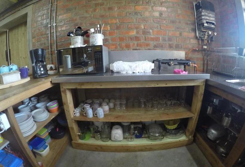 Hostel Greenhouse Accommodation 11