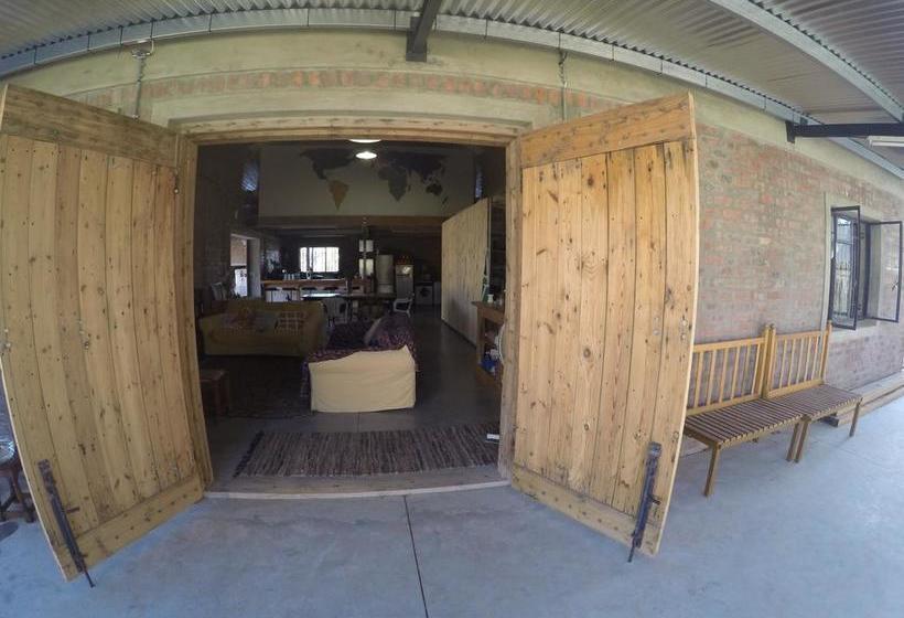 Hostel Greenhouse Accommodation 5