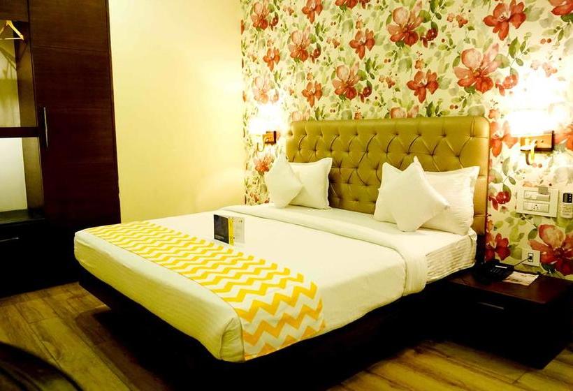 Fabhotel Royal Plaza Zirakpur 10