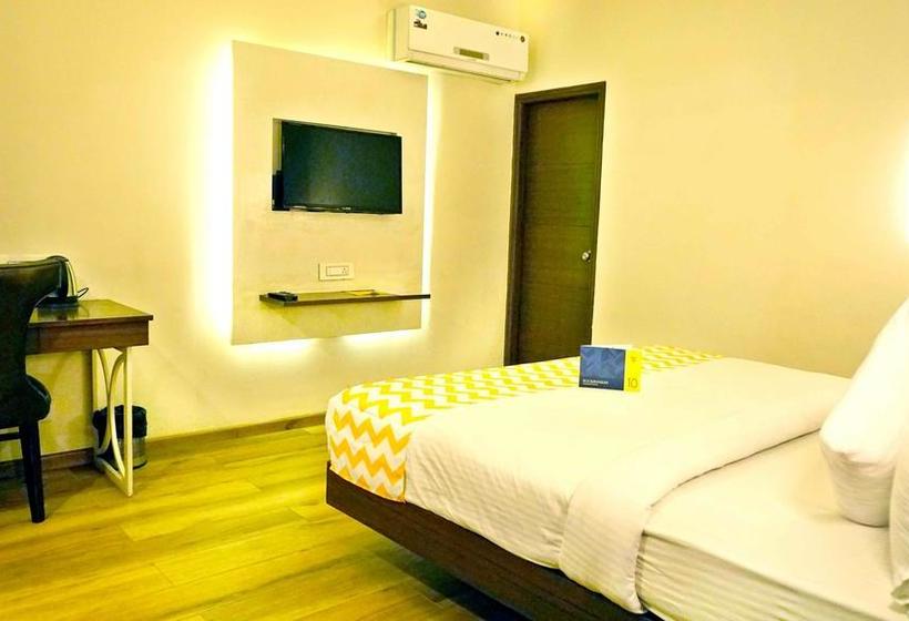 Fabhotel Royal Plaza Zirakpur 12