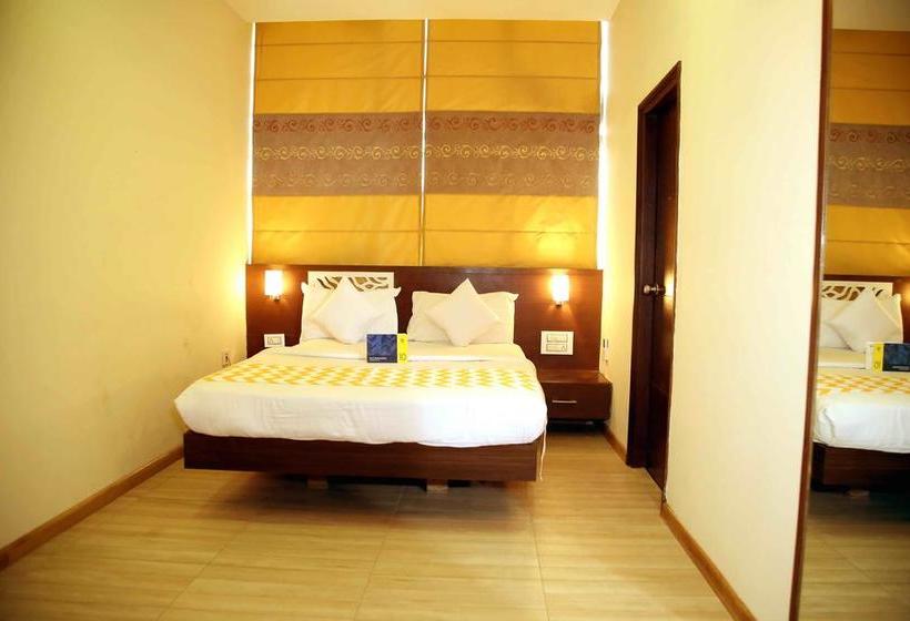 Fabhotel Royal Plaza Zirakpur 18