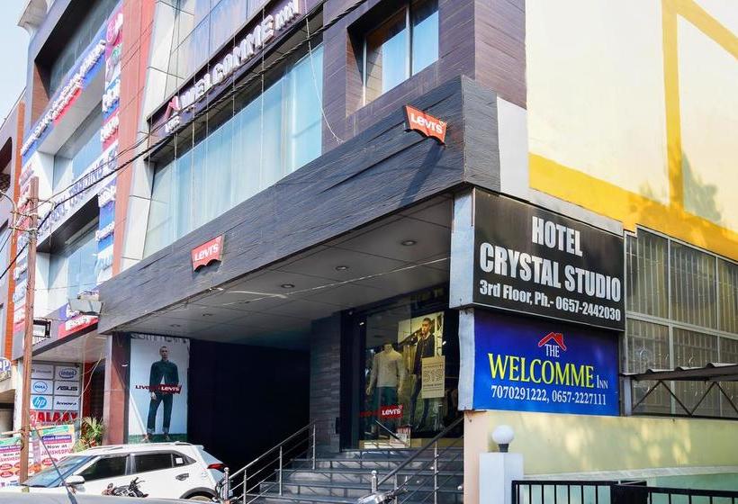 Hotel Treebo Crystal Studio 11