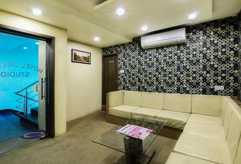 Hotel Treebo Crystal Studio 19