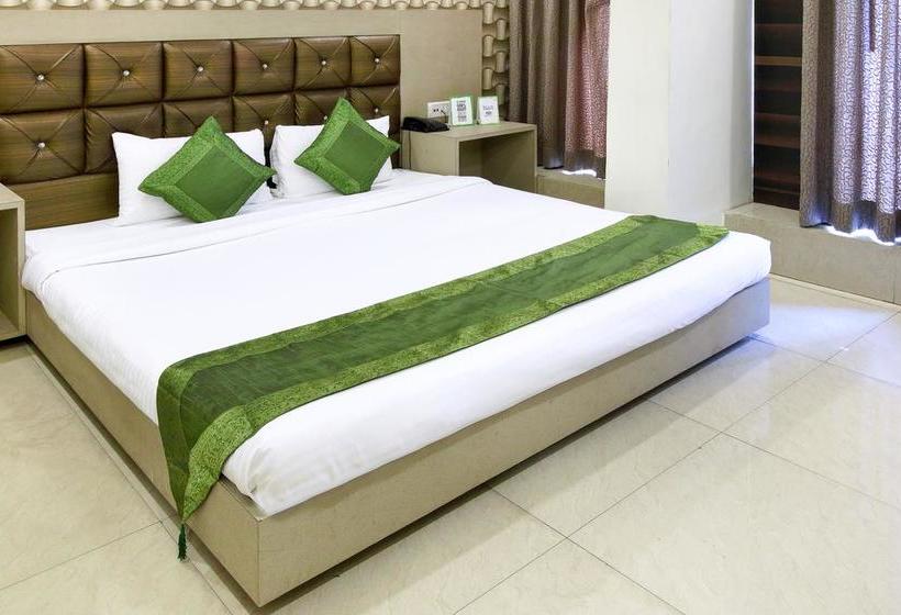 Hotel Treebo Crystal Studio 2