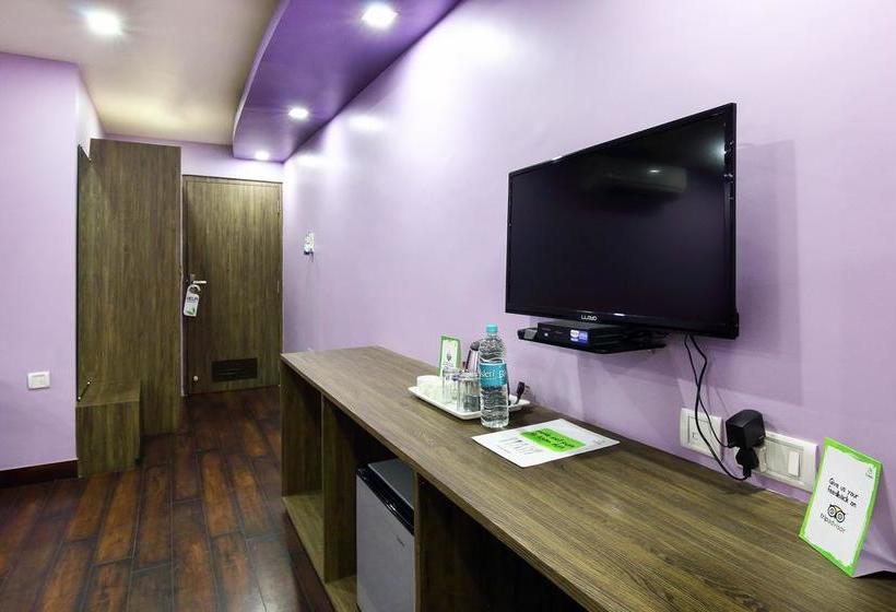 Hotel Treebo Crystal Studio 6