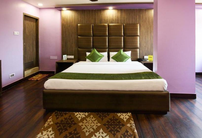 Hotel Treebo Crystal Studio 9