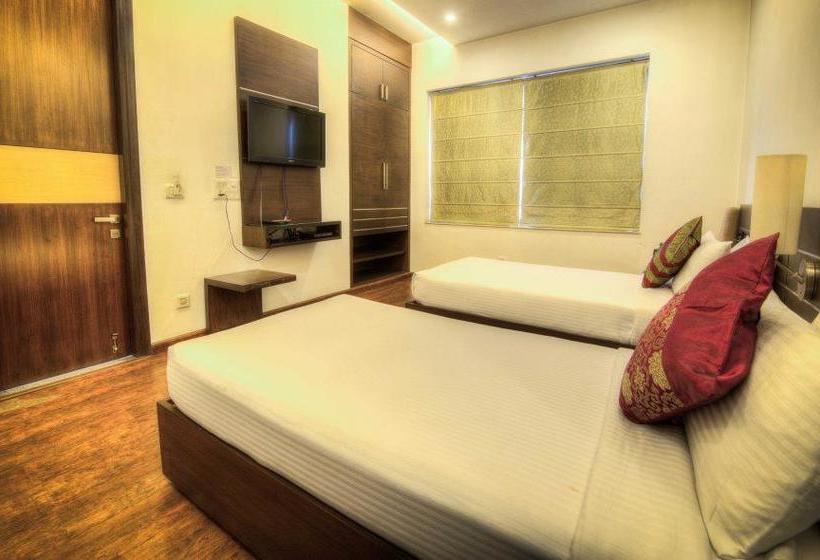 Hotel Camria Executive 2