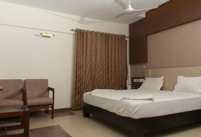 Hotel Prem Nivas 1