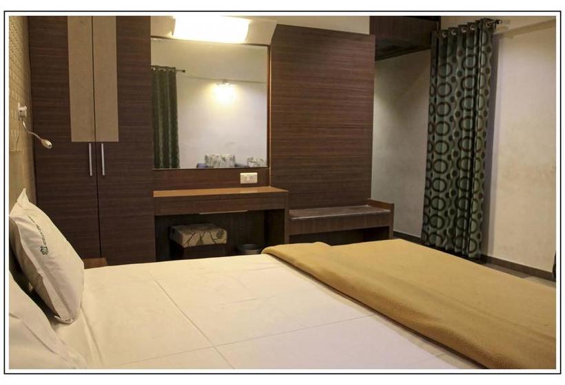 Hotel Prem Nivas 14