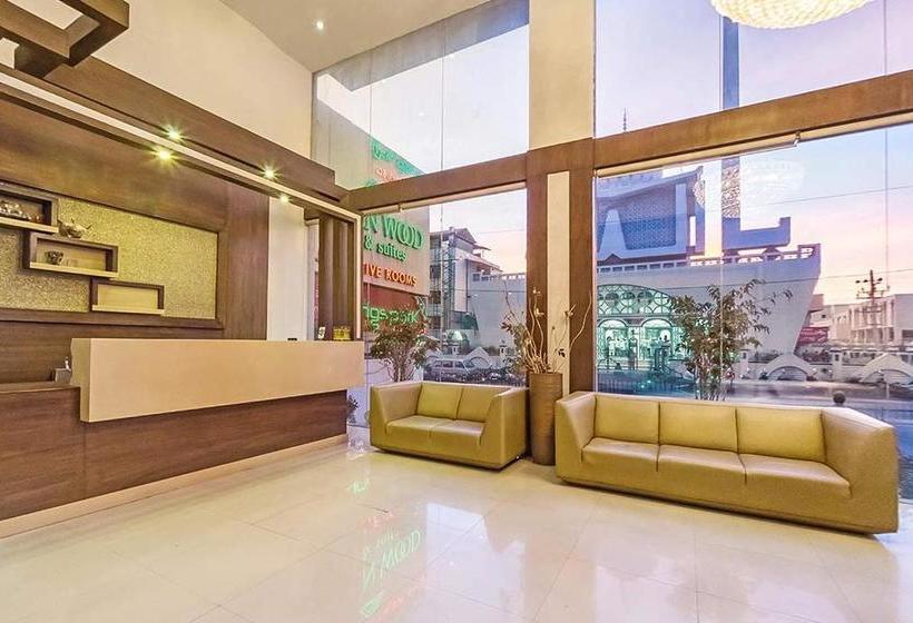 Hotel Green Wood Inn & Suites 14