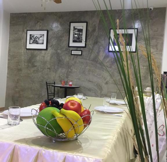 Hotel Maesot Siri 19