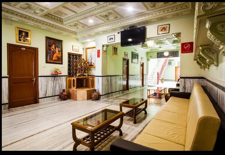 Hotel Bharat Niwas 11