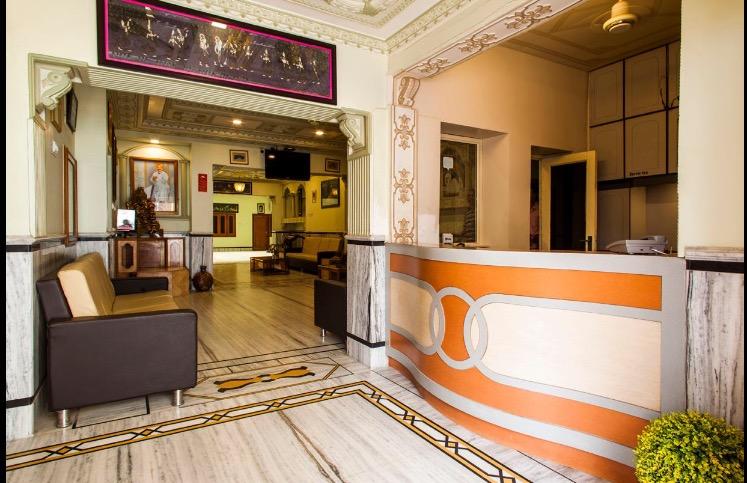 Hotel Bharat Niwas 8