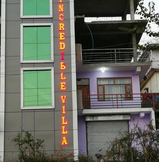 Hotel Incredible Villa 8