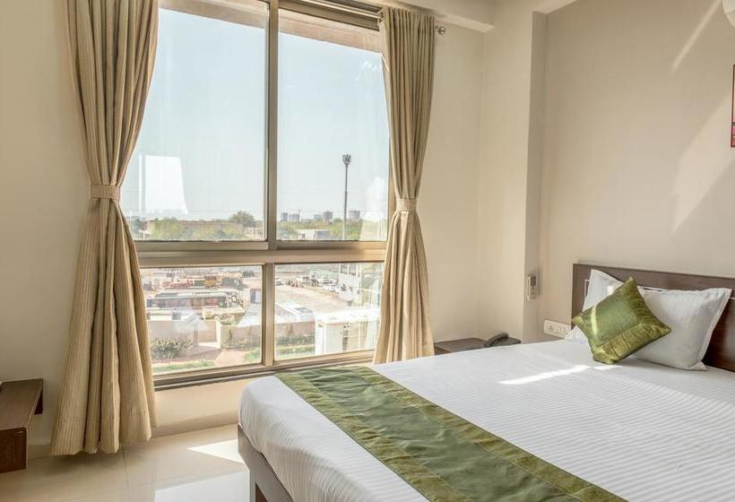 Hotel Treebo Shrimad Residency Ahmedabad Gujarat