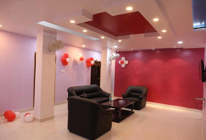 Hotel Comfort International 9