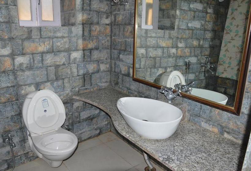 Hotel Castle Rock 16