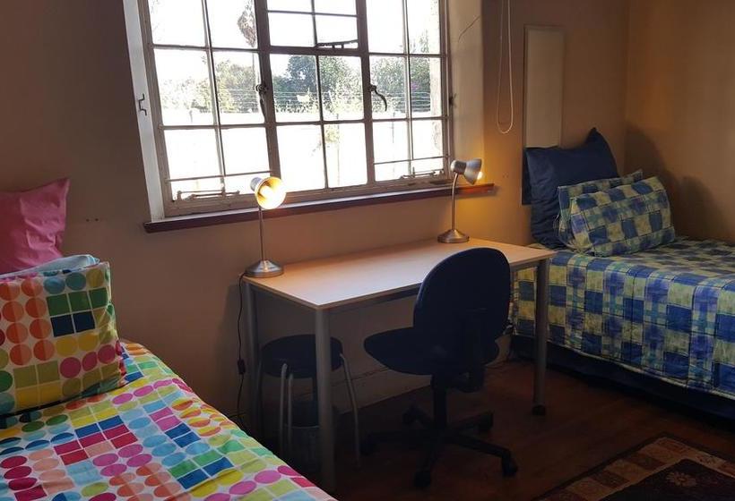 Bed and Breakfast Old World Charm In The City 19