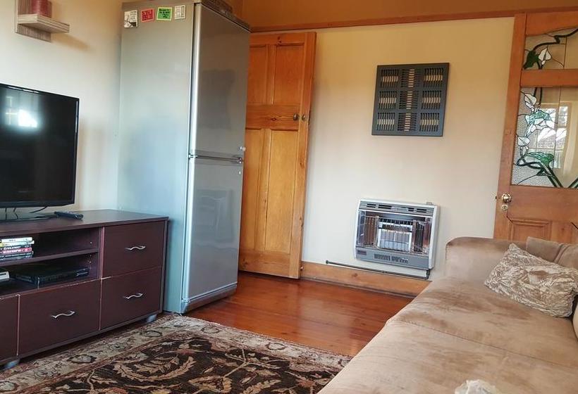 Bed and Breakfast Old World Charm In The City 4