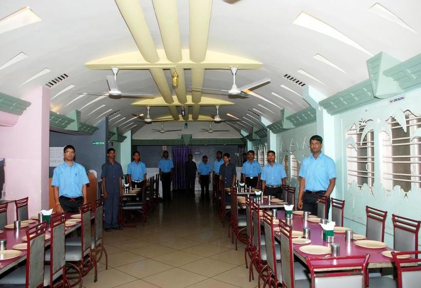 Hotel Yashwant Guest House 1