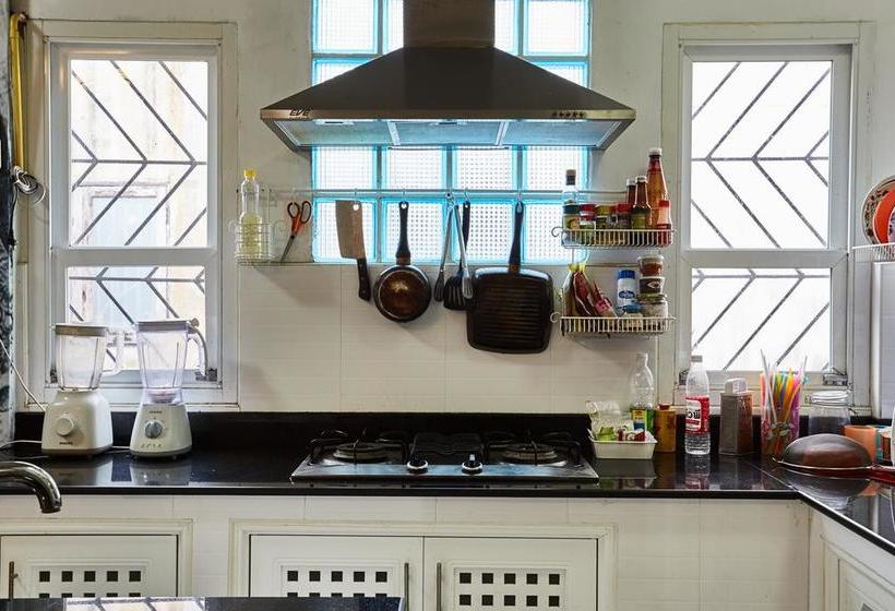 Hostel Coworking With Accommodation For Digital Nomads 10