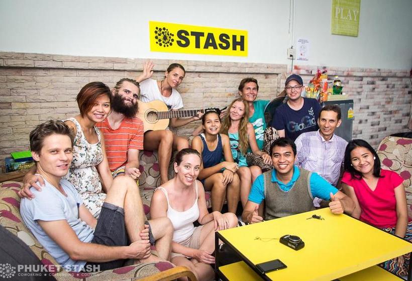 Hostel Coworking With Accommodation For Digital Nomads 11